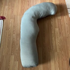 Momcozy J pregnancy pillow- Like New